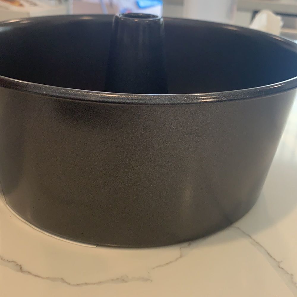 Angel food cake Pan 🧁🍰🎂 - Picture 6 of 9
